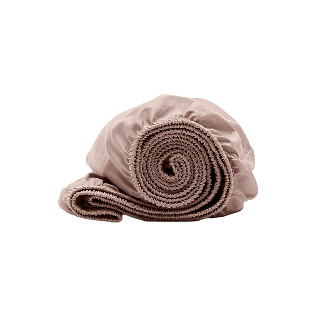 Signature Hemmed Fitted Crib Sheet in Dusty Rose