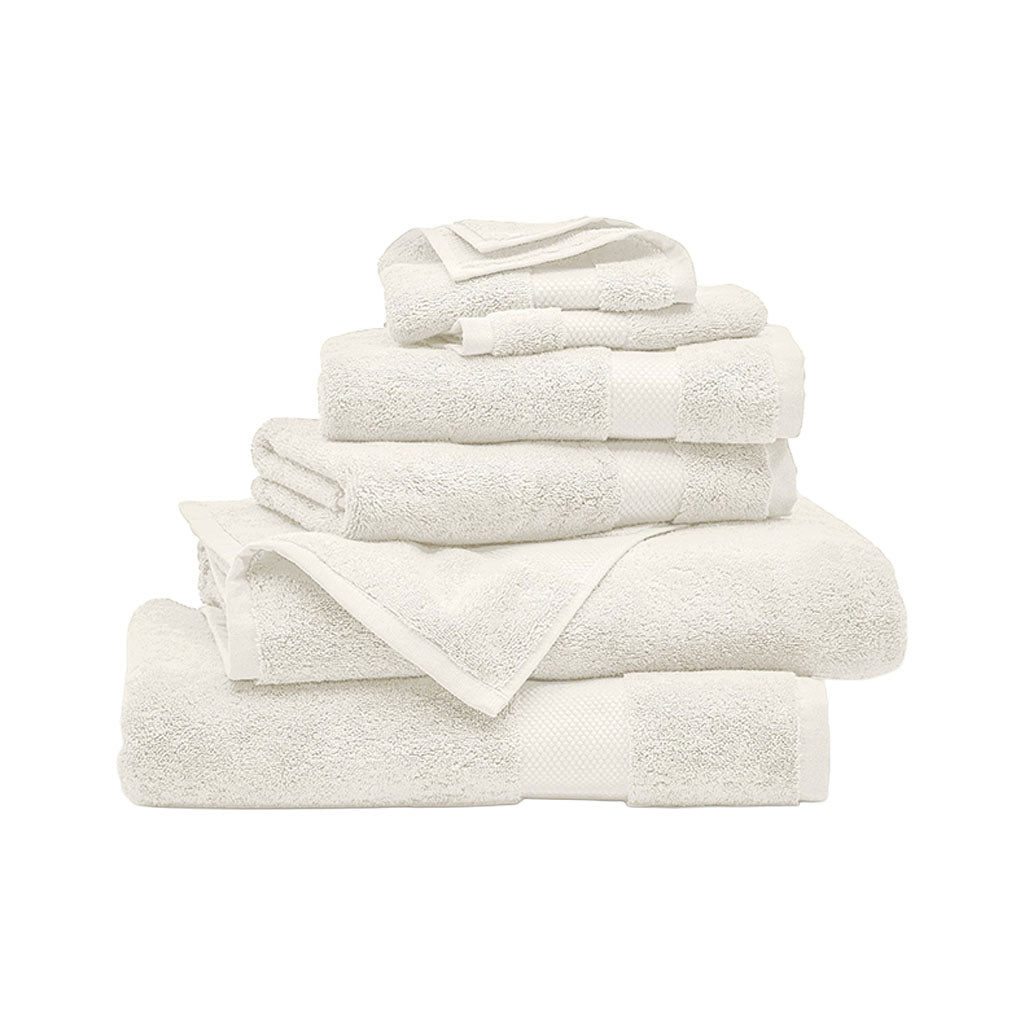 Plush Bath Towel Set in Cream