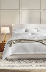 Signature Hemmed Sheet Set in White