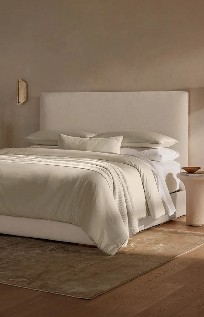 Signature Comforter Set in Sand