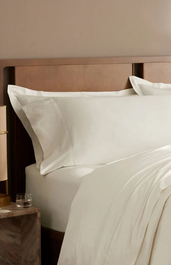 Signature Hemmed Pillowcase Set in Cream