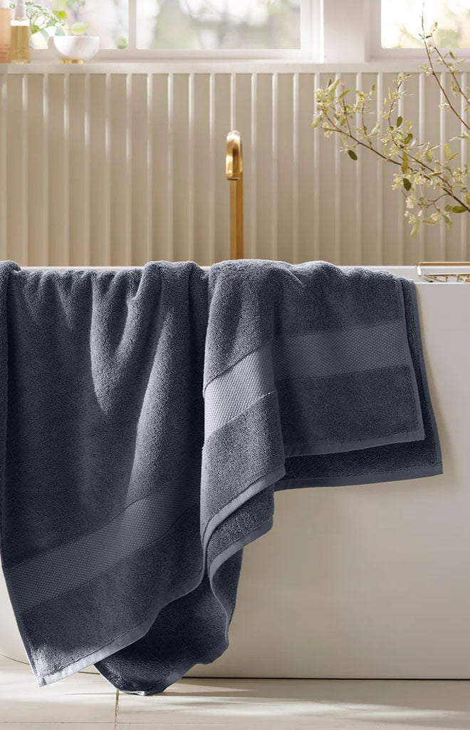 Plush Bath Sheet in Mineral