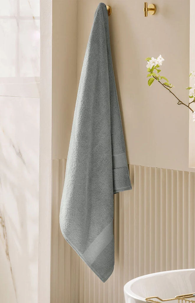 Plush Bath Sheet in Shore