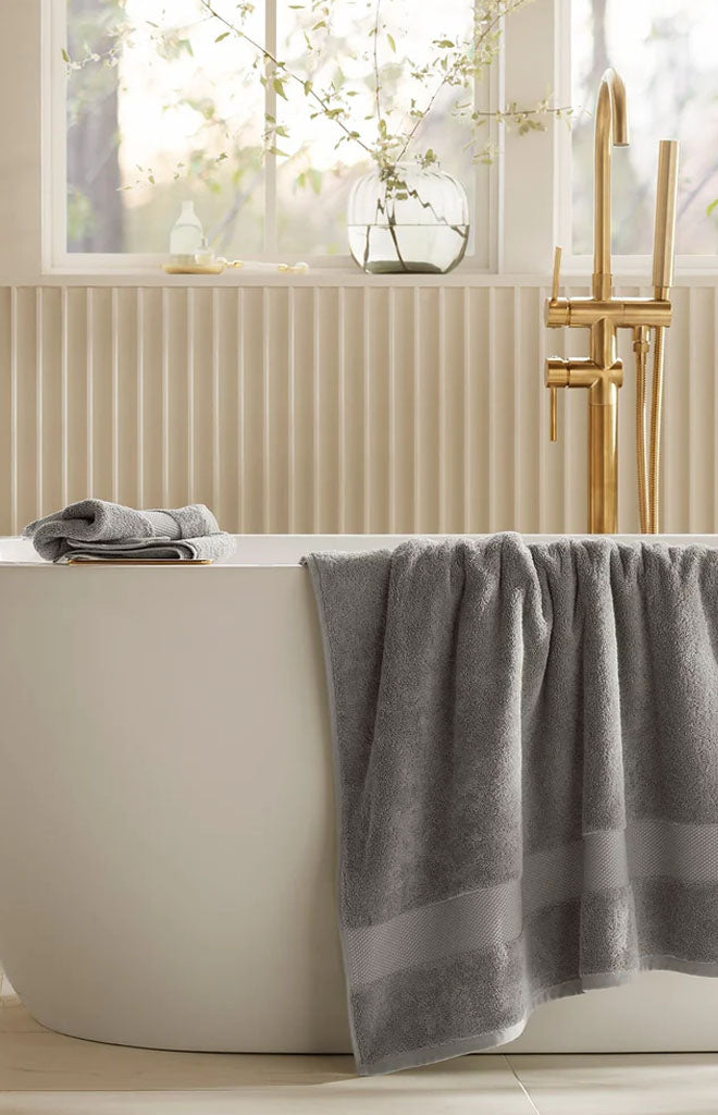 Plush Bath Towel Set in Stone