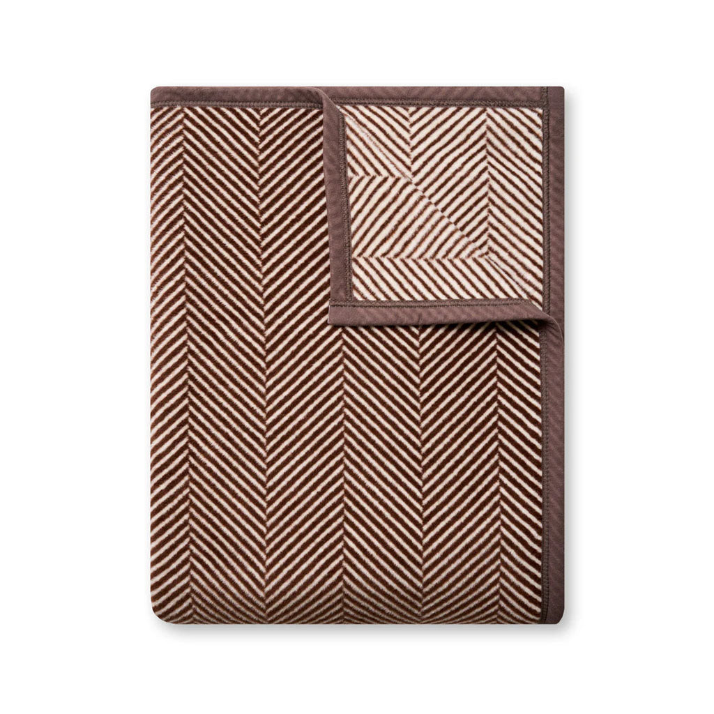 Harborview Herringbone Chocolate Blanket