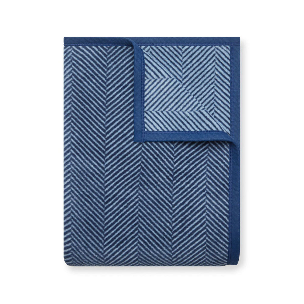 Midi Harborview Herringbone Navy Blanket