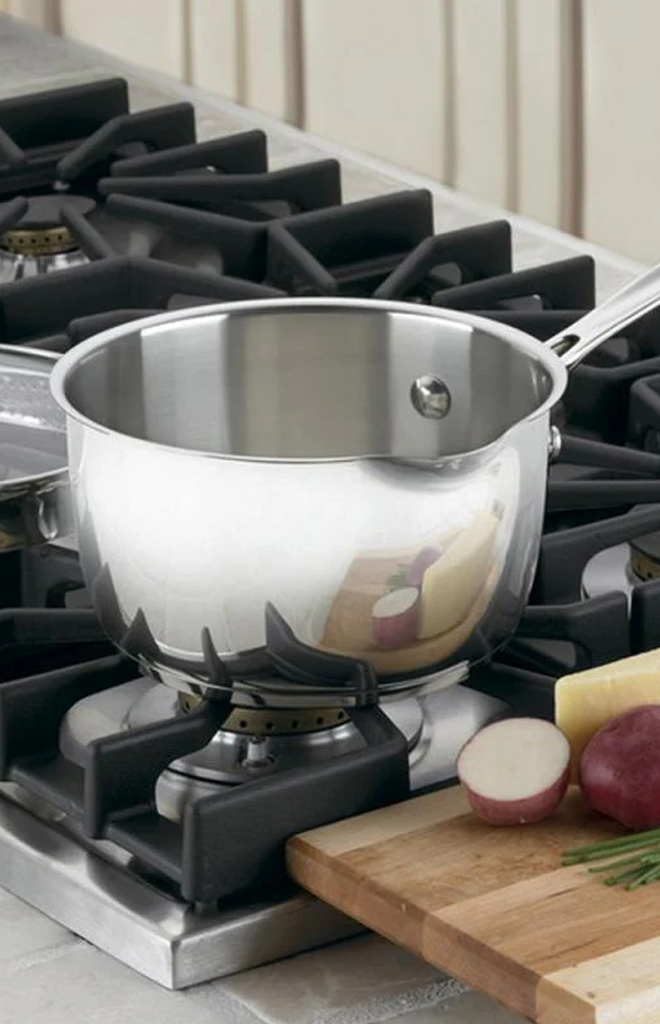 2 Quart Pour Saucepan in Stainless Steel