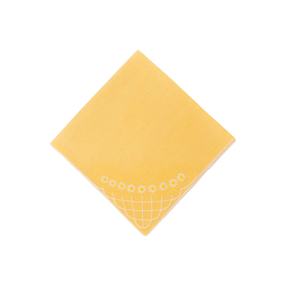 Daisy Dinner Napkin in Yellow