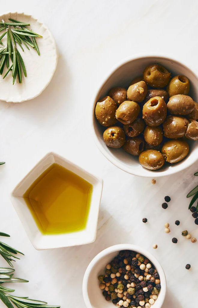 Coriander and Pink Pepper Green Olives