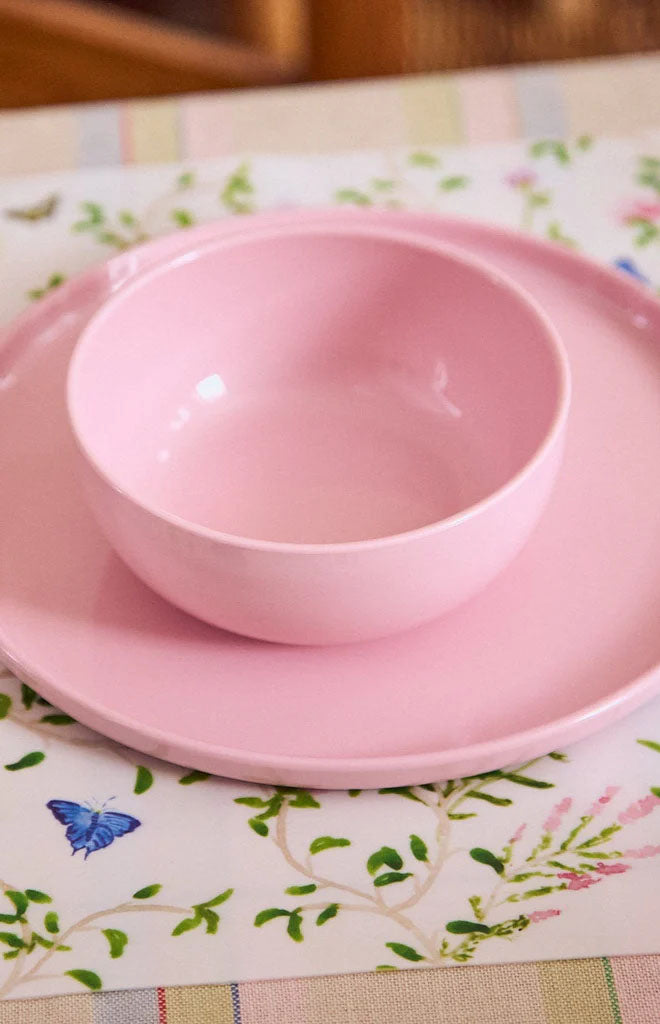 Plates in Pink, Set of 4