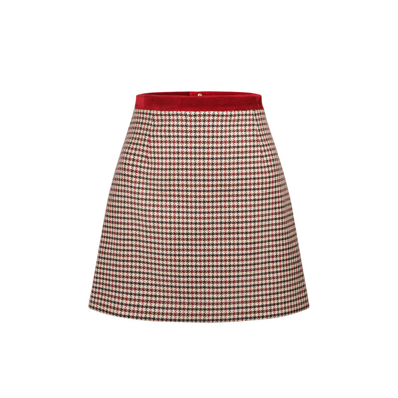 Ella Rosso in Plaid