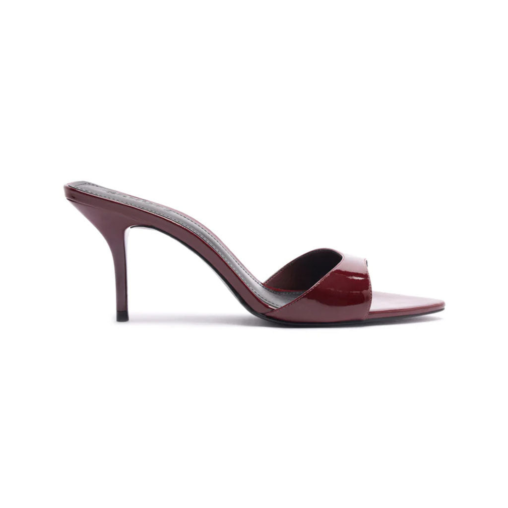 Elodie Patent Sandal in Vino