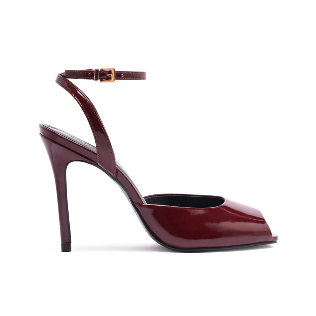 Estella Patent Pump in Vino (Palmilha)