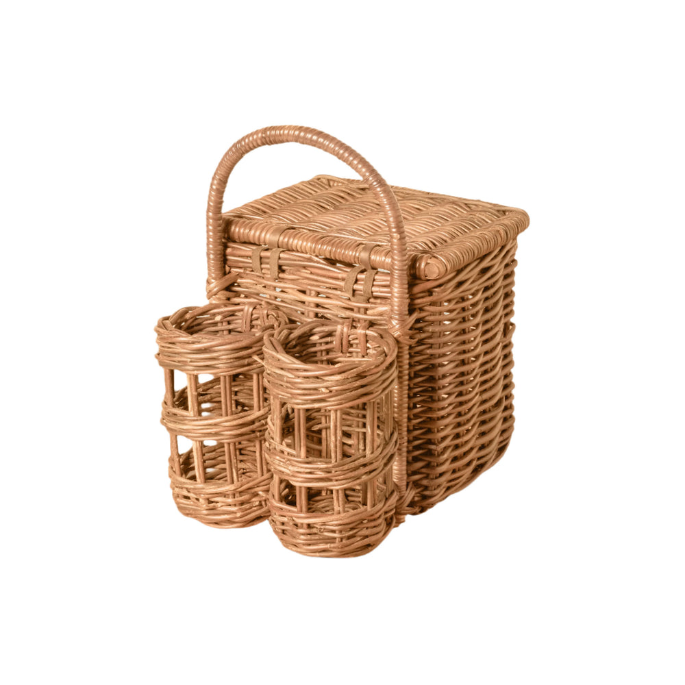 Apero Wine & Cheese Picnic Basket in Light Brown