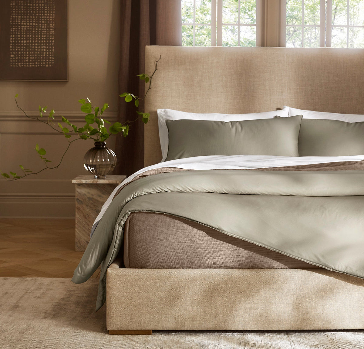 Signature Comforter Set in Oak