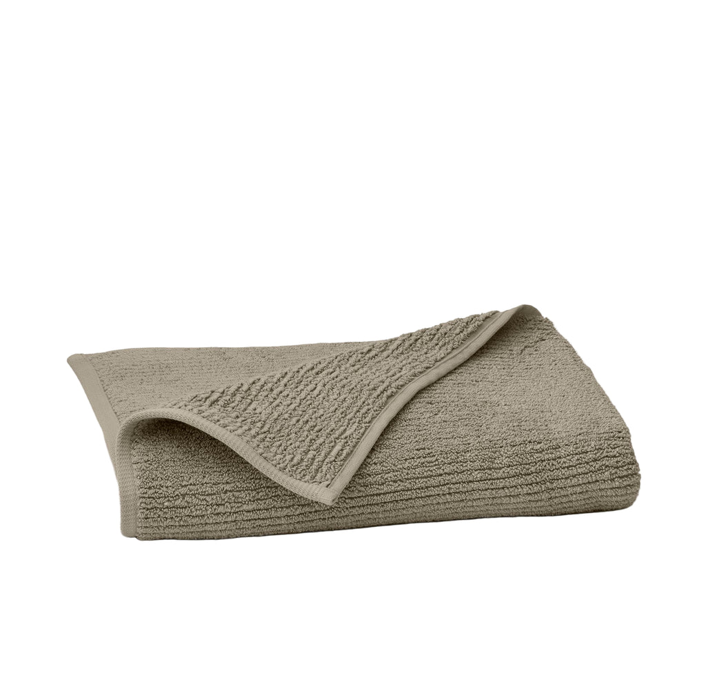 Turkish Ribbed Bath Towel in Oak