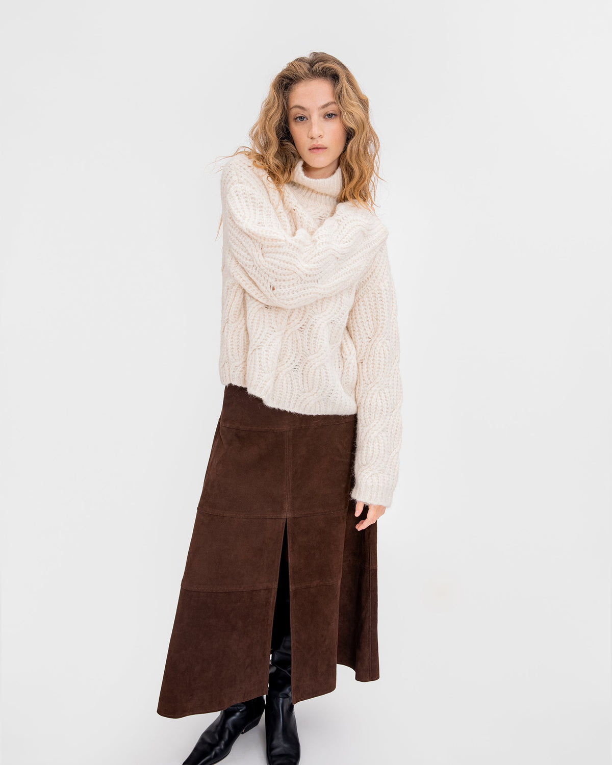 Suede Hudson Skirt in Chocolate
