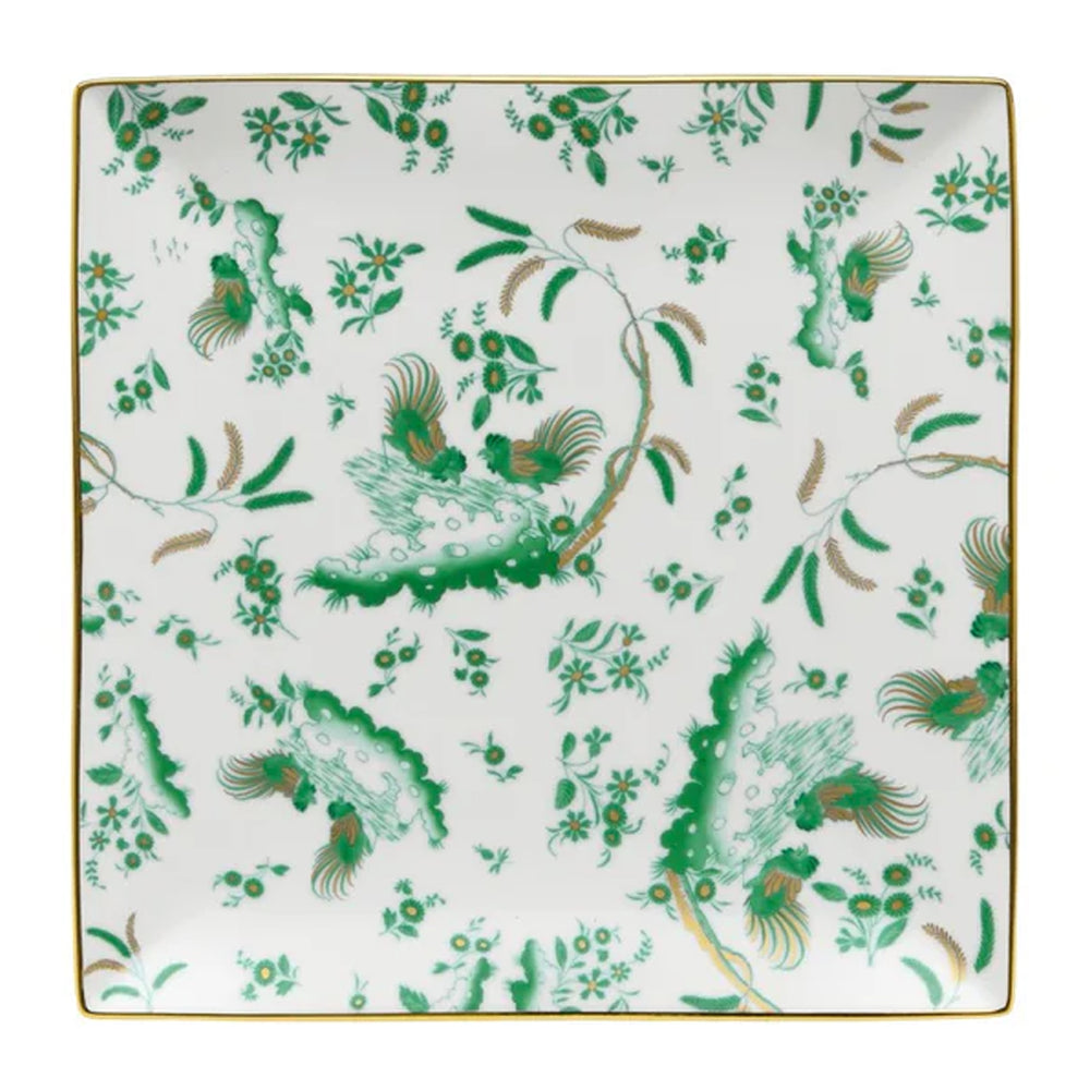 Top-down of Oro Di Doccia medium squared plate featuring green rooster motif and gold rim