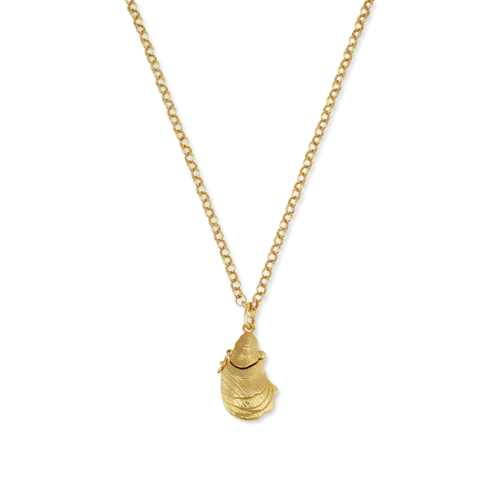 Oyster Vesta Case Necklace