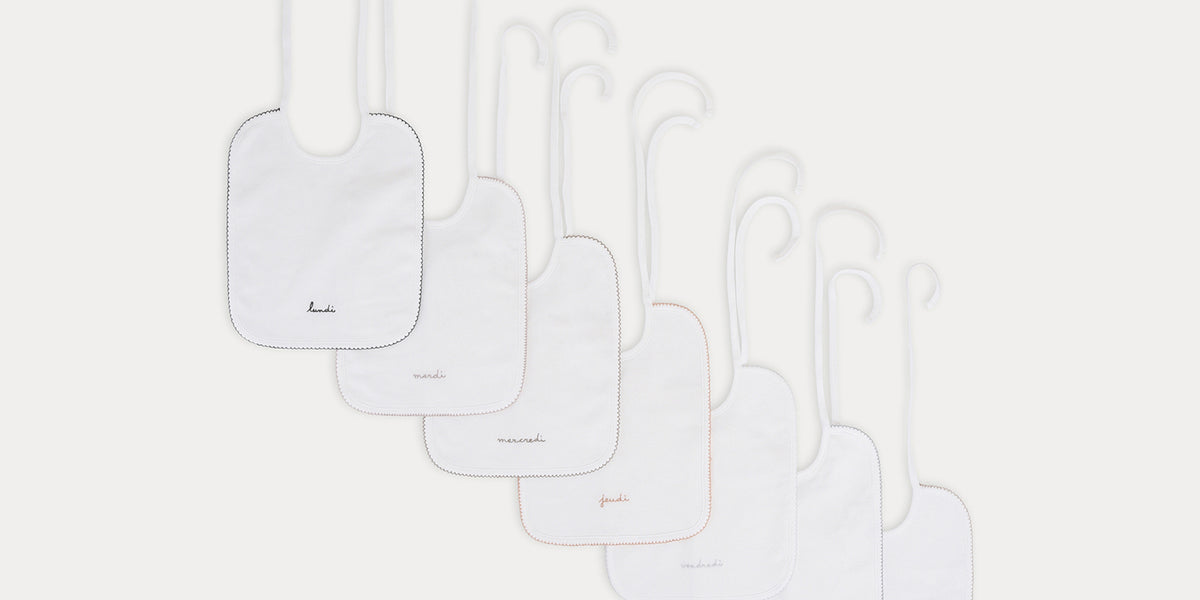 Bonpoint Set of embroidered bibs White