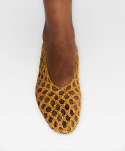Woven Ballerina - natural on model 