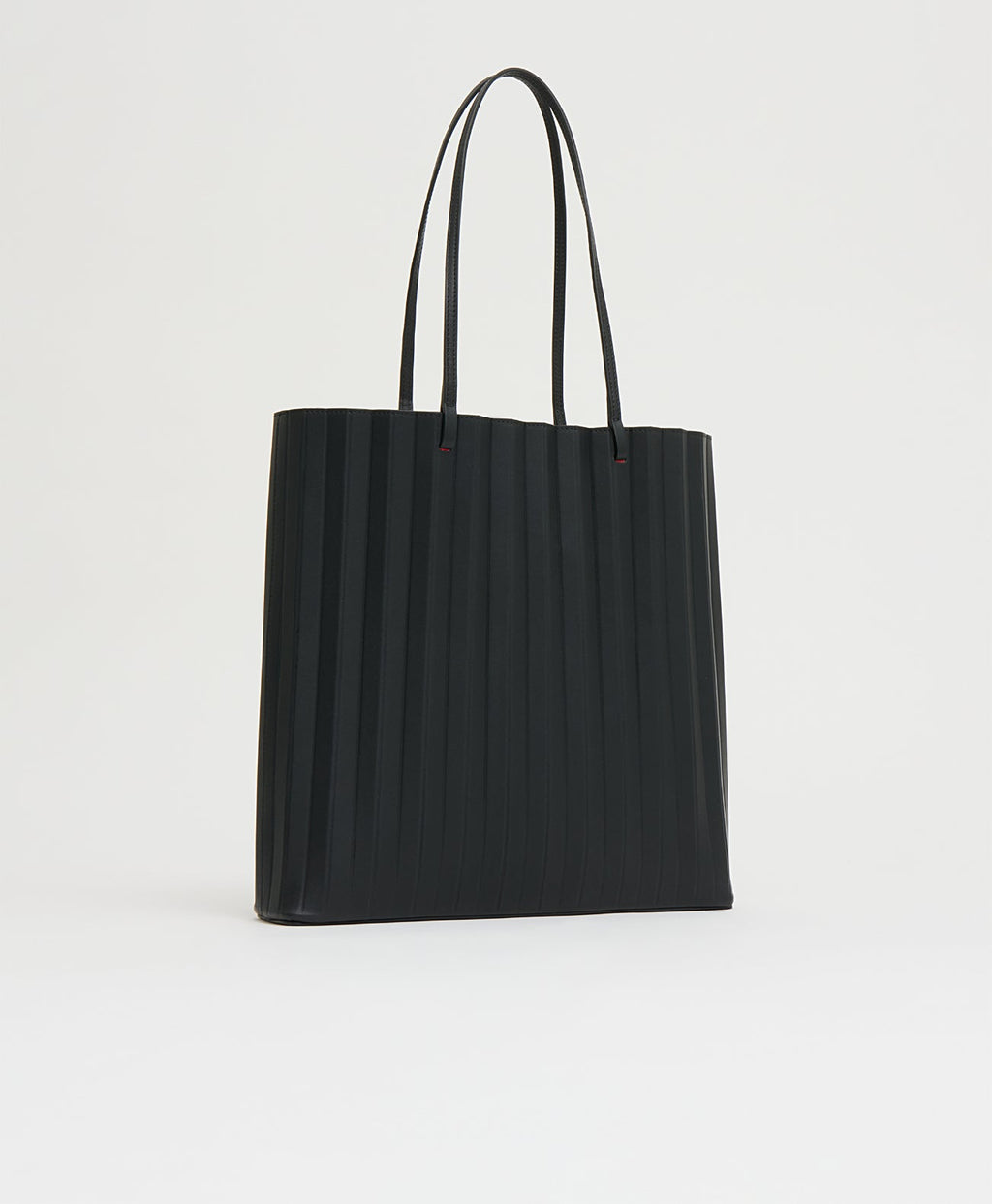 Large Pleated Filo Tote in Black/Flamma