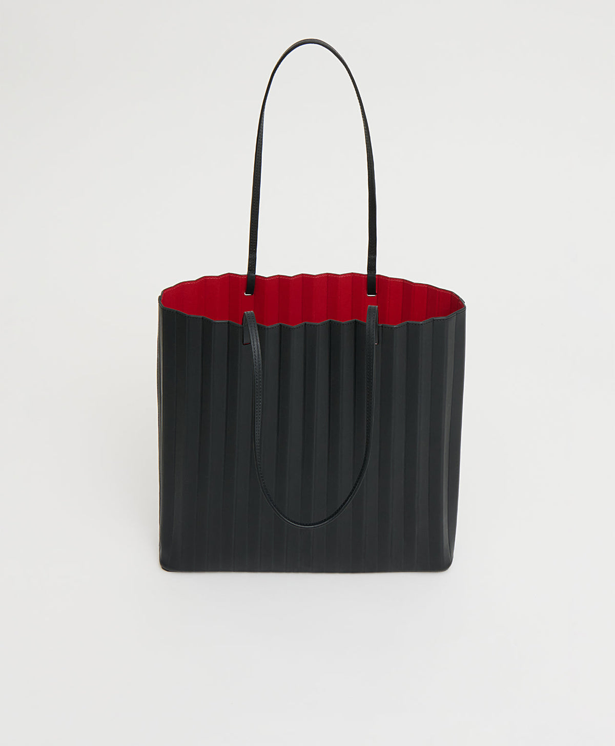 Large Pleated Filo Tote in Black/Flamma