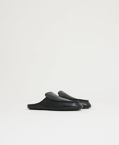 Moccasin Mule in Black