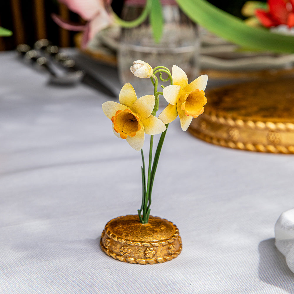 Meadow Walk Daffodil Place Card Holder in Yellow