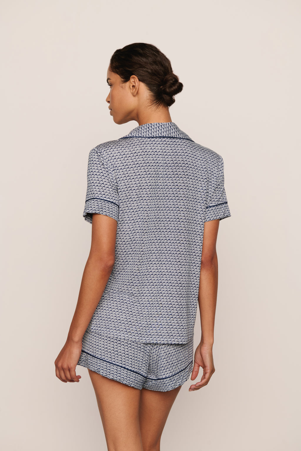 Gisele Printed Relaxed Short PJ in Seashell Navy/Navy