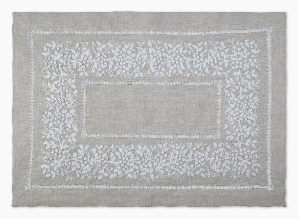Jardin Classic Linen Placemat in Six Colors
