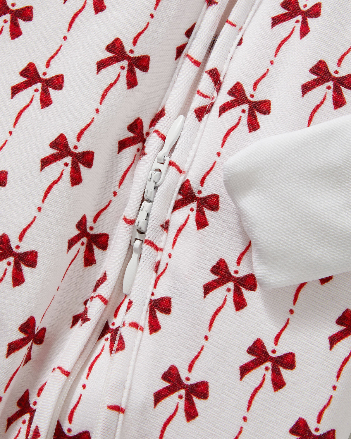 Baby’s Pima Peekaboo Romper in Blissful Bows