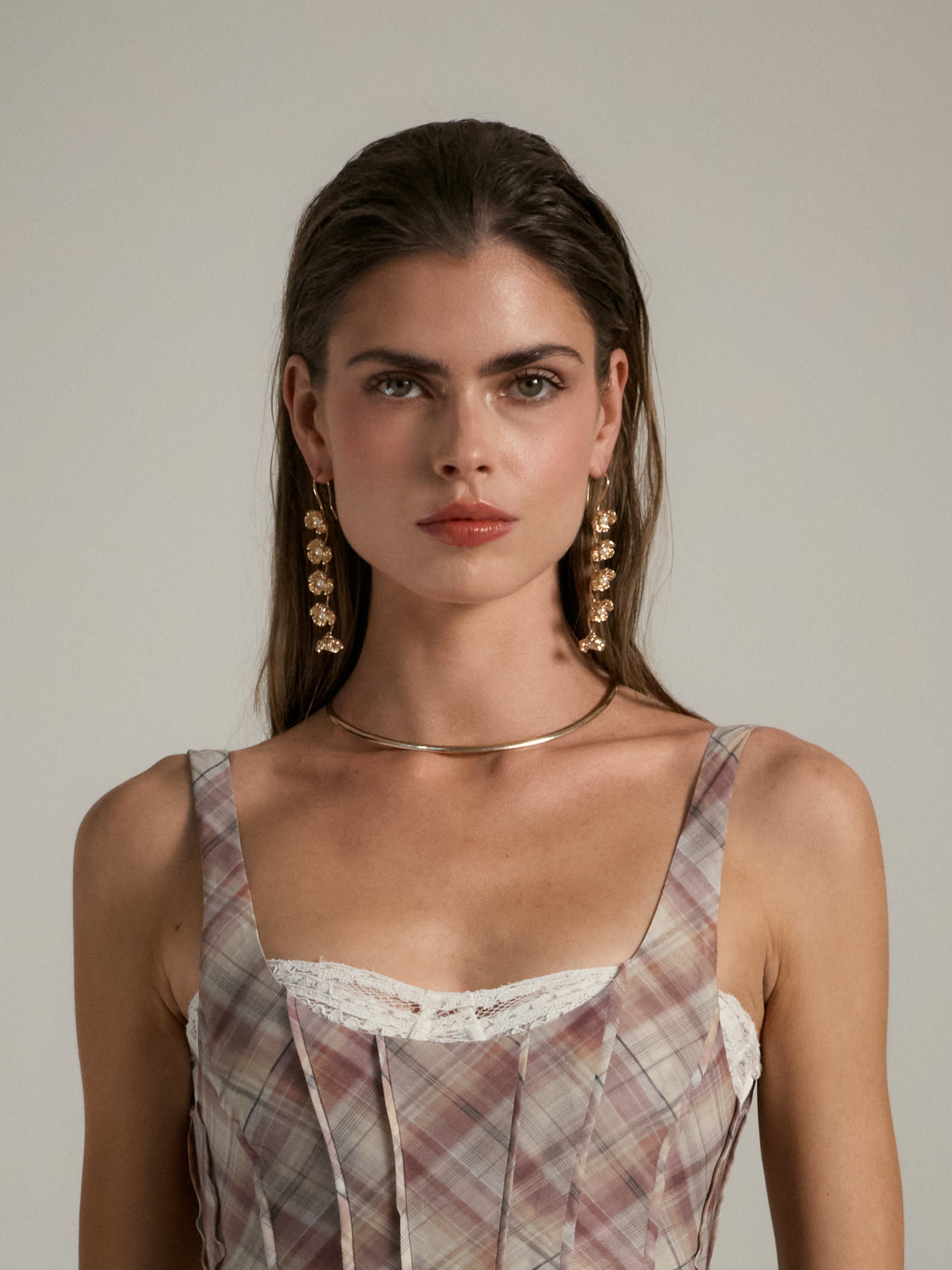 V. Chapman x Kristopher Brock Poppy Dangle Earring in Gold