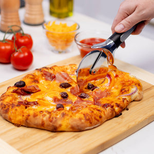 Premium Pizza Cutter 3.5" Cutting Wheel in Black