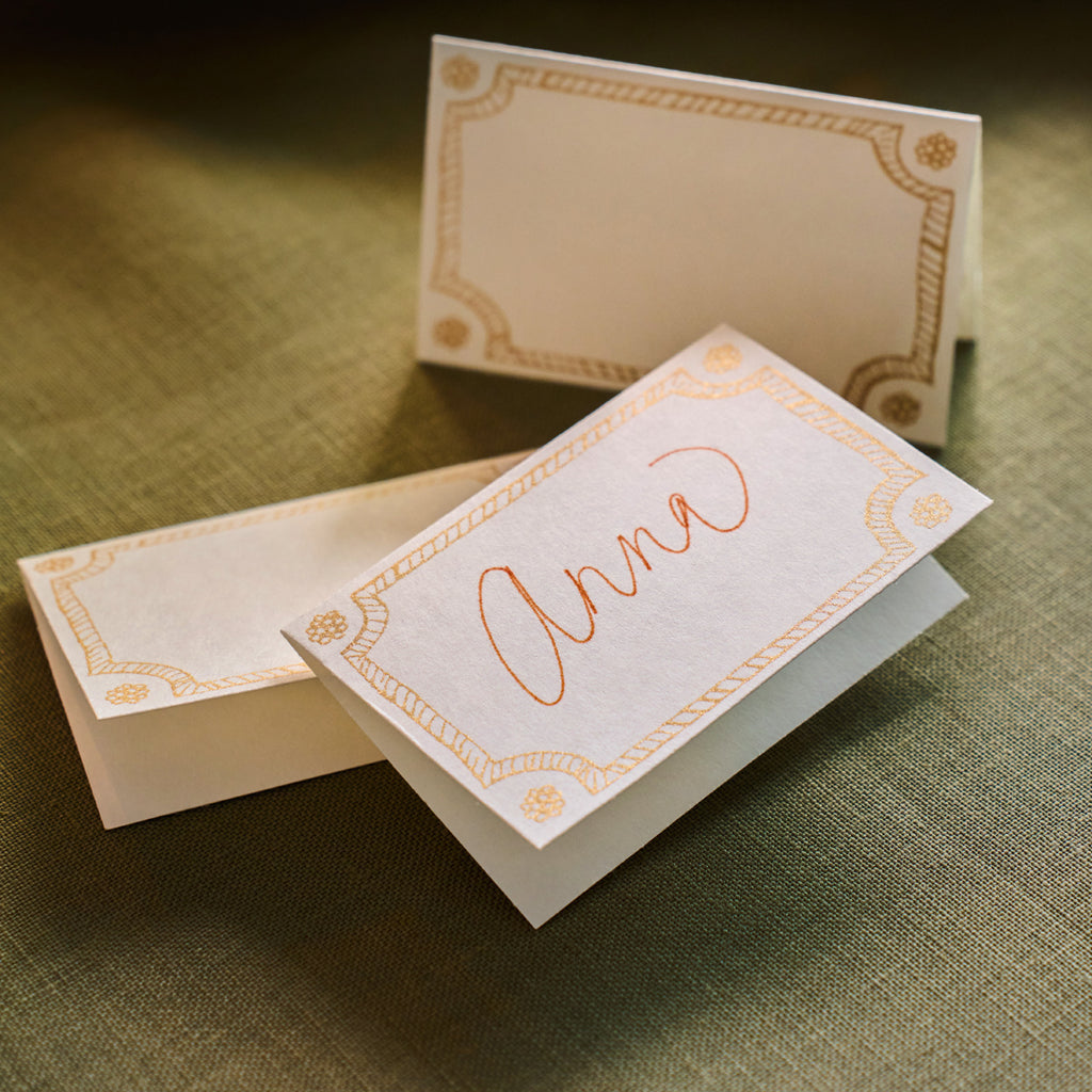 Berry & Thread Place Card in Gold, Set of 12