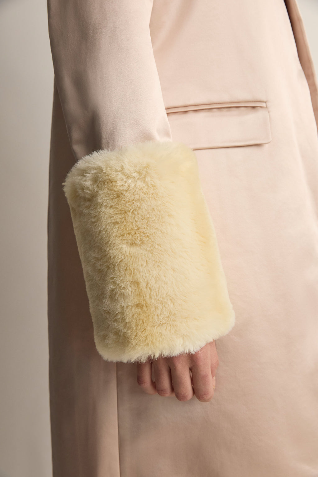 Chester Coat In Powder Pink