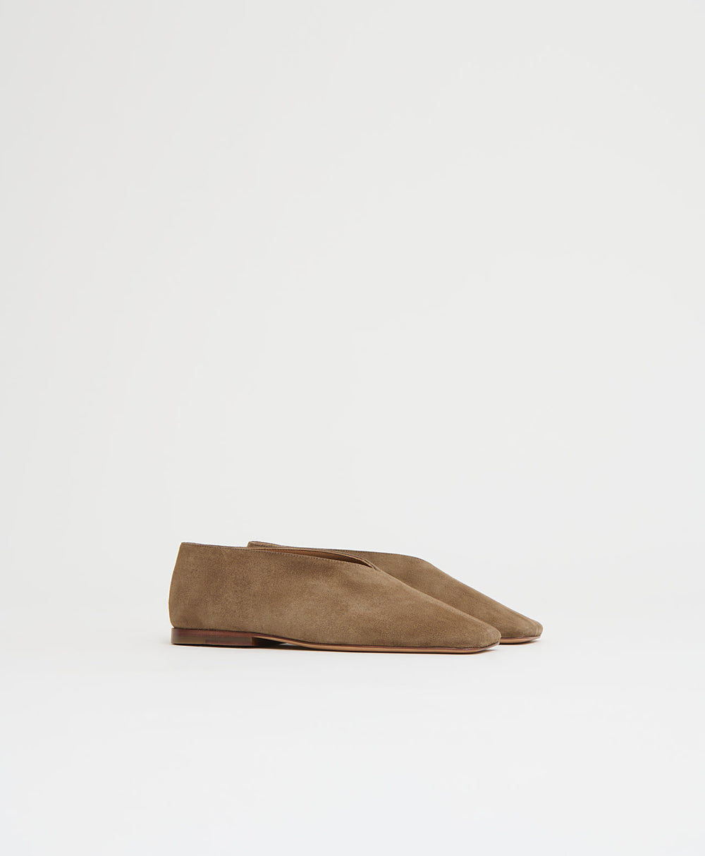Square Soft V - Anise Suede