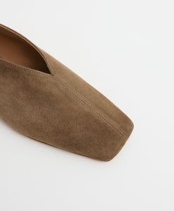 Square Soft V - Anise Suede
