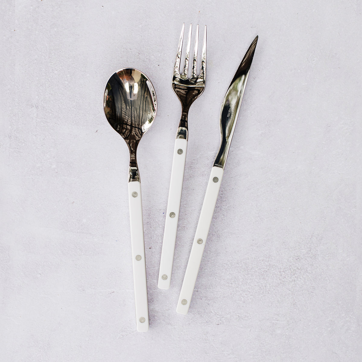 Pastello Place Spoon in White