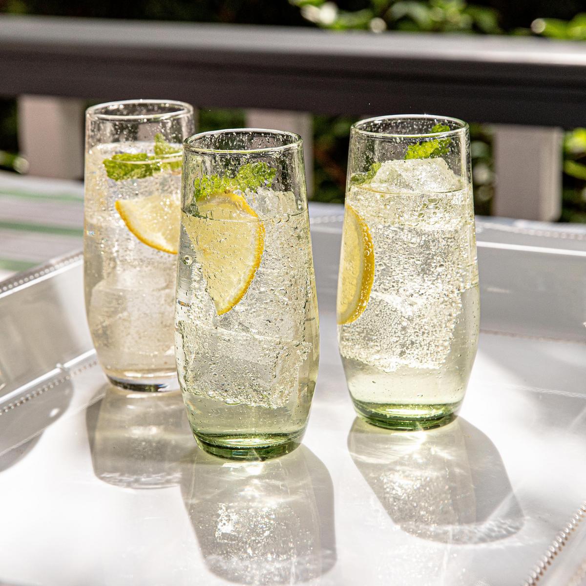 Provence Stemless Flute in Basil