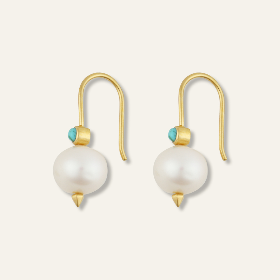 Pearl Earring
