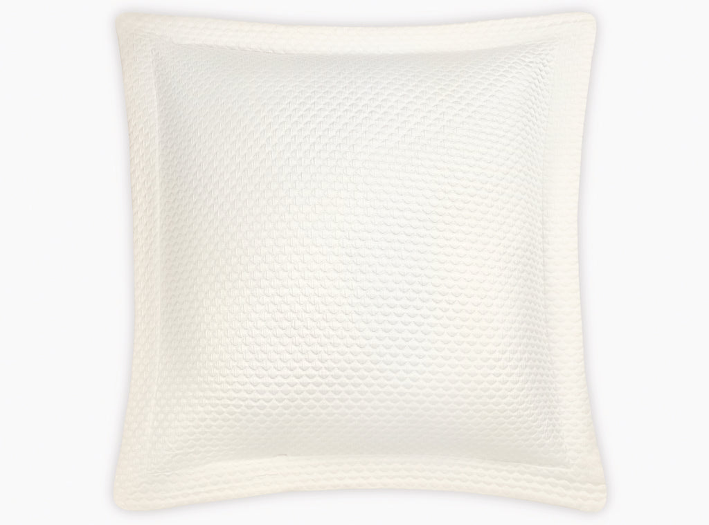 Perla Sham in Ivory