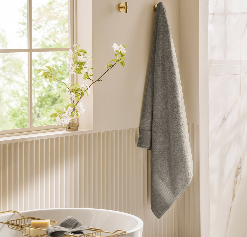 Plush Bath Sheet in Pewter