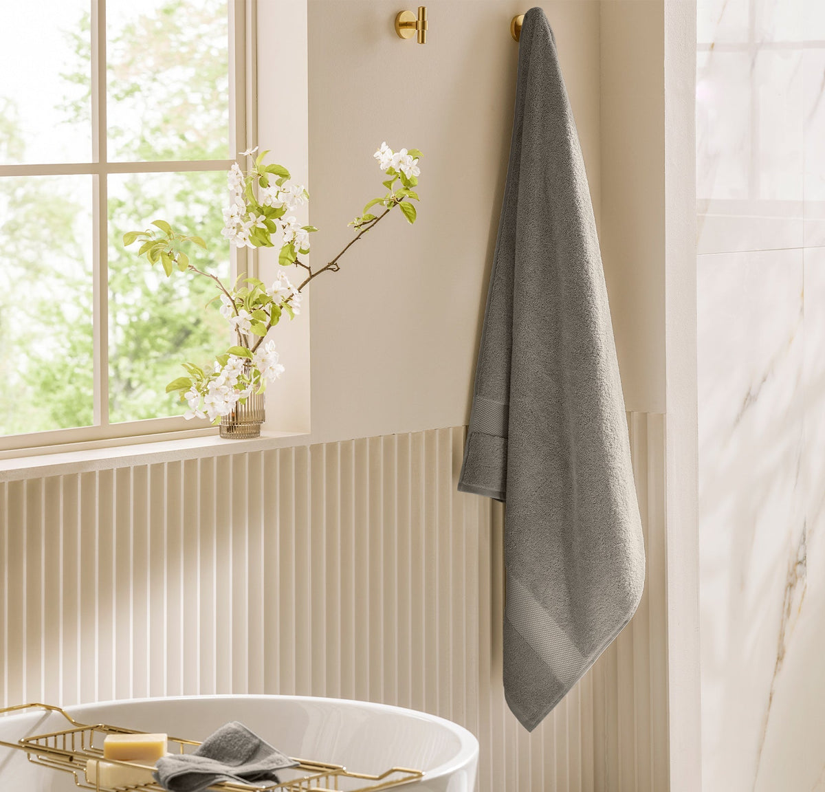 Plush Bath Sheet in Pewter