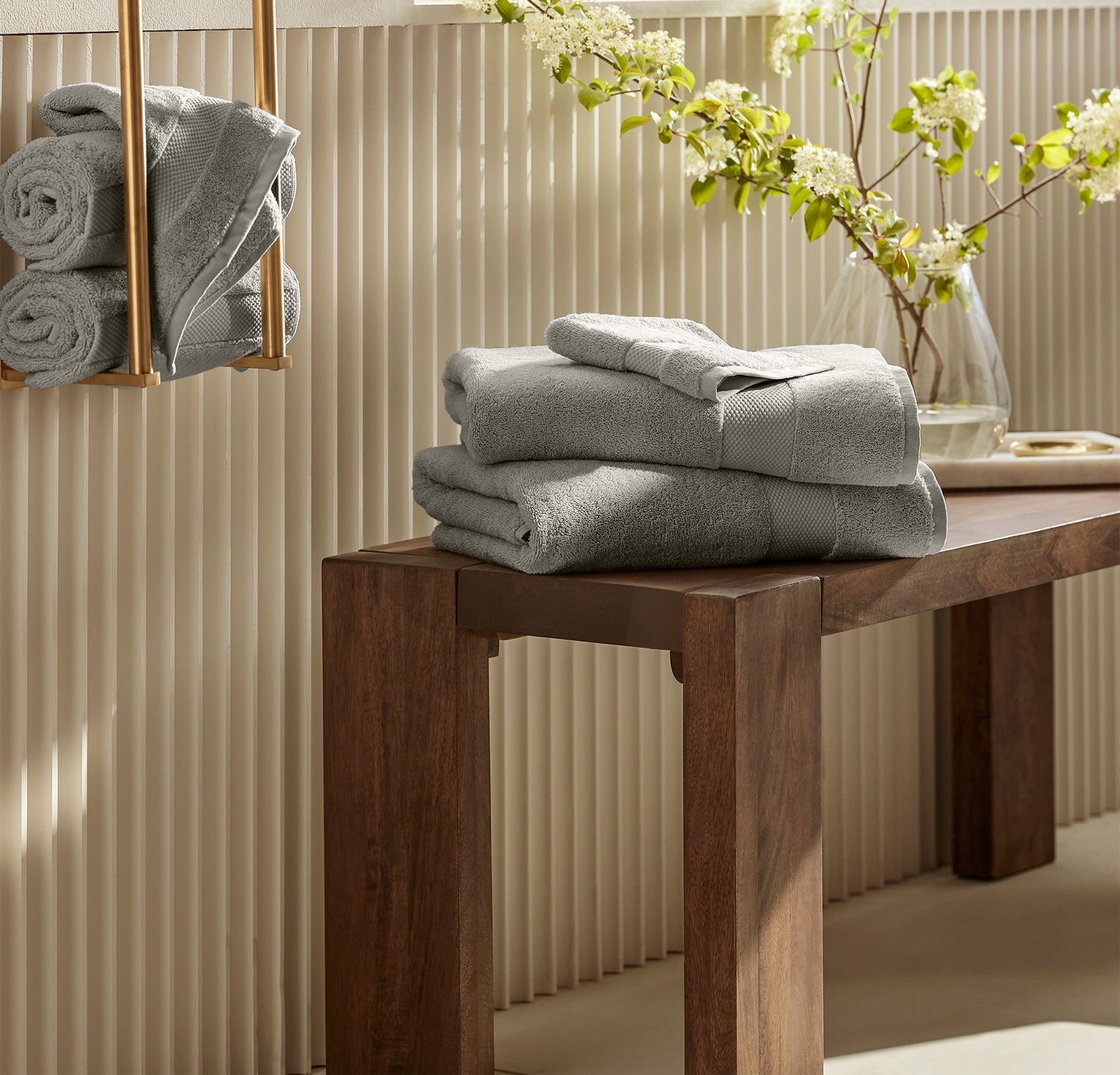 Plush Bath Towel Set in Pewter
