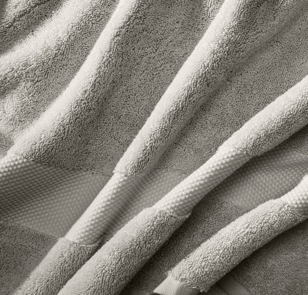 Plush Bath Sheet in Pewter