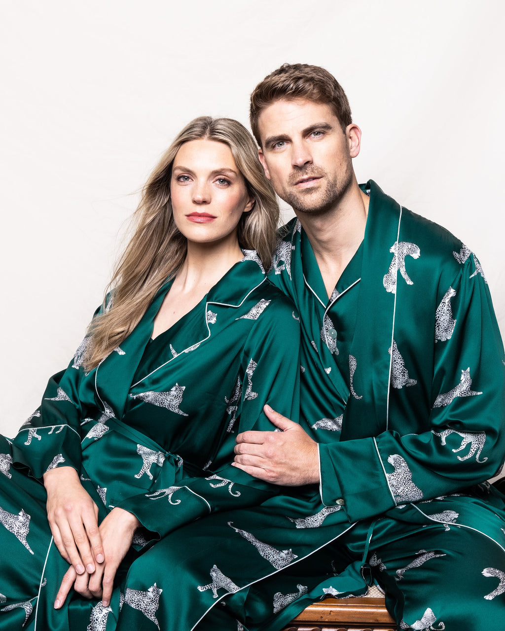 Women’s Silk Long Robe in Panthère de Luxe