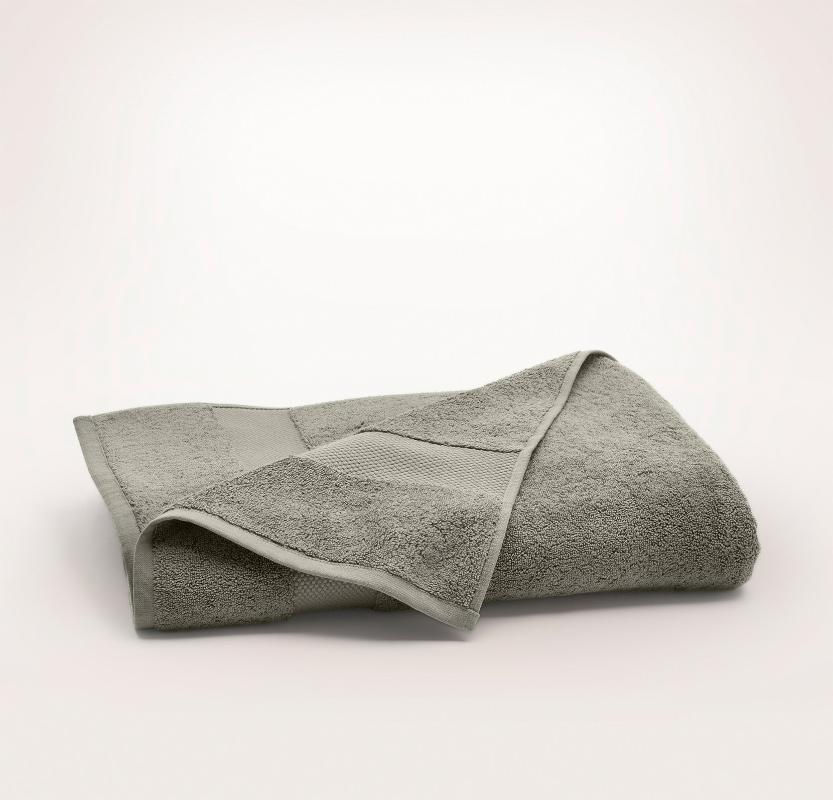 Plush Bath Sheet in Juniper