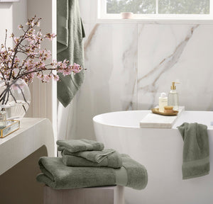 Plush Bath Sheet Set in Juniper