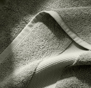 Plush Bath Sheet in Juniper